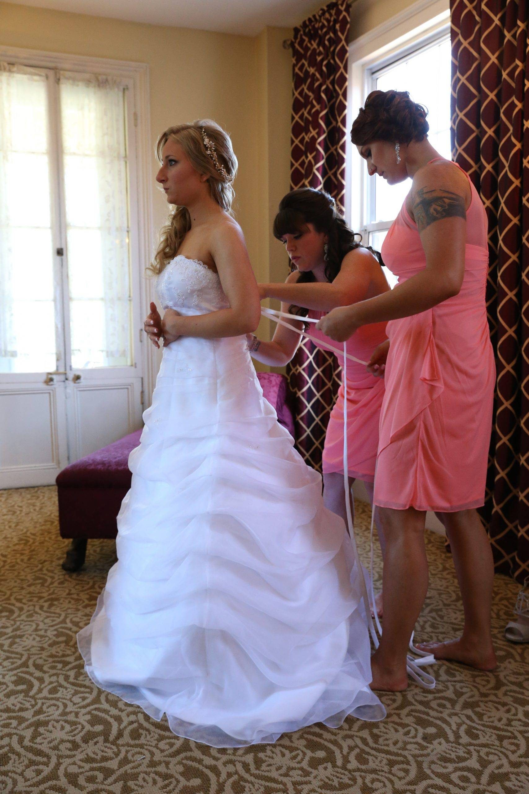 David’s Country Inn bride getting dressed