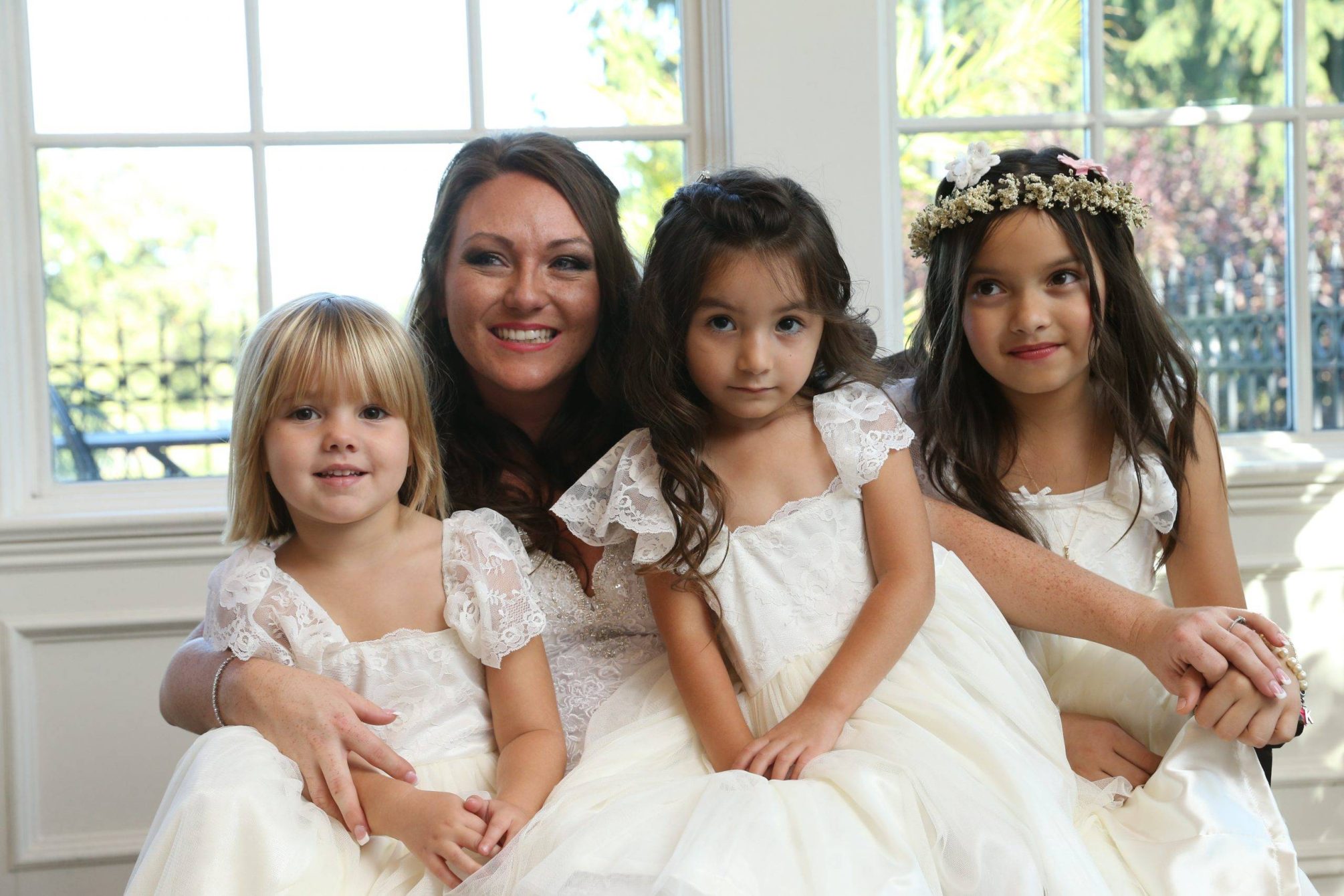 Park Savoy bride with flower girls
