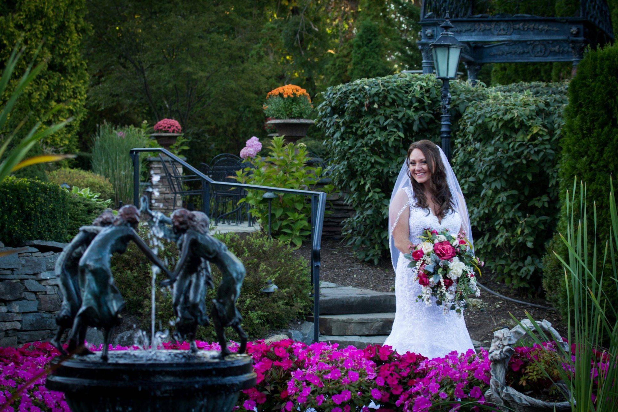 Park Savoy bride by fountain